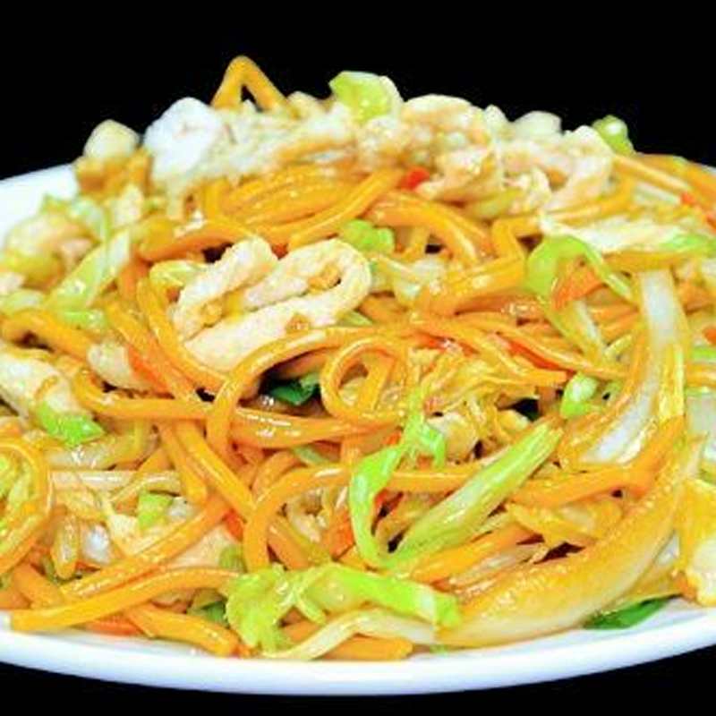 Chicken Chow Mein — Taibat Noodle House Santa Ana