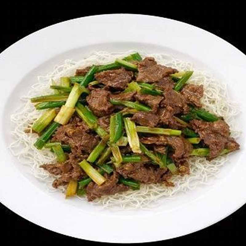 Stir-Fried Beef With Scallions — Taibat Noodle House Santa Ana